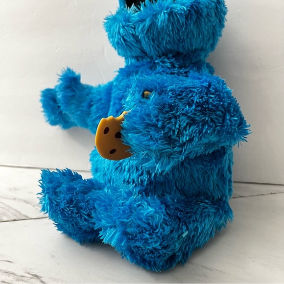 Cookie Monster Talking Sesame Street Feed Me Plush Size 14.5" Stuffed Animal - Picture 8 of 11